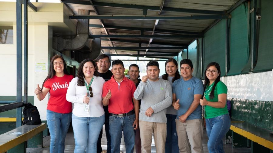 Vakbondsleiders en management bij groente-en fruitgigant Camposol in Peru